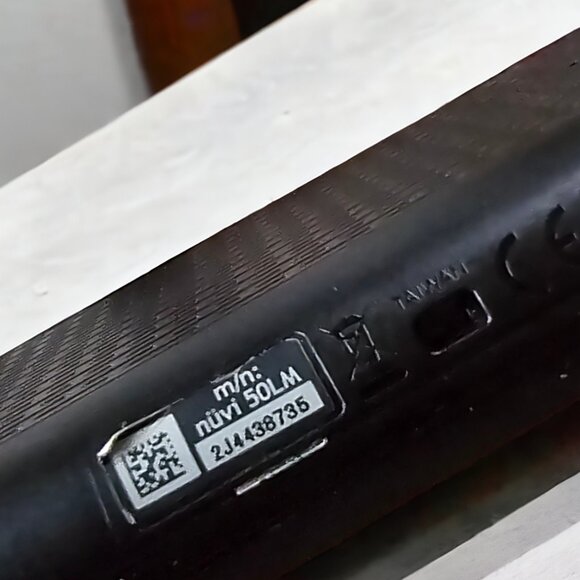 GARMIN NUVI 50 LM GPS Navigator Sistem that Speaks 5" Screen - Picture 2 of 5